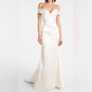 SOLD off platform Vivienne Westwood Nova Cora bridal gown BRAND NEW WITH TAGS